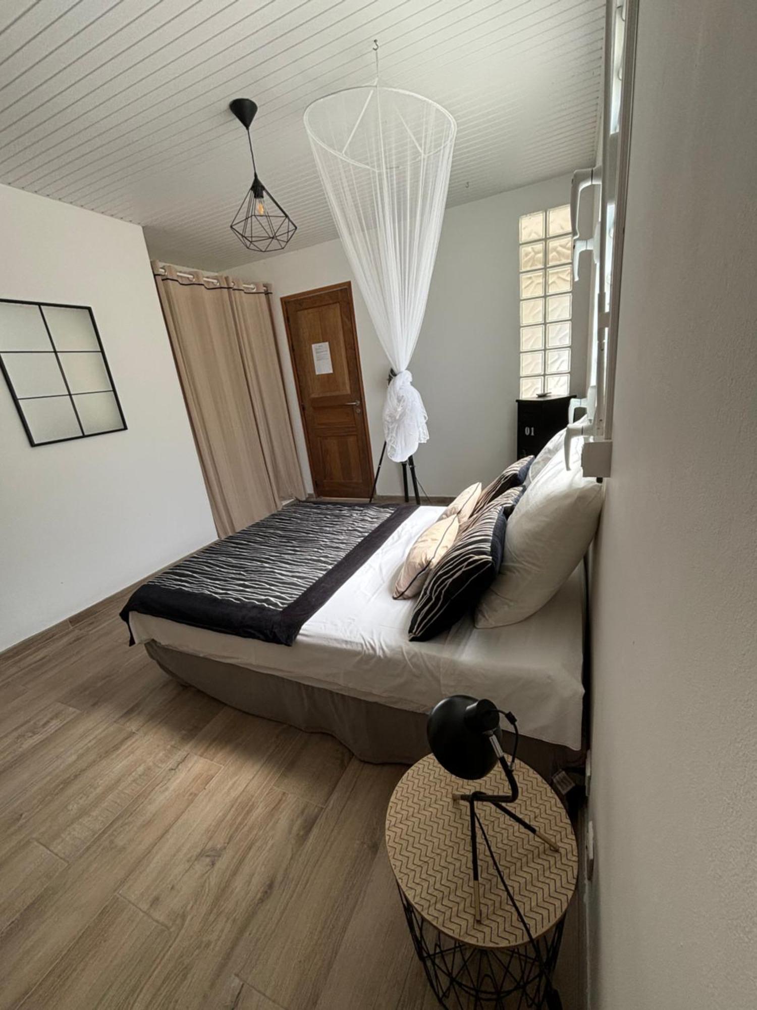 Villa Ansalane Quartiers Anse a l'Ane Luaran gambar